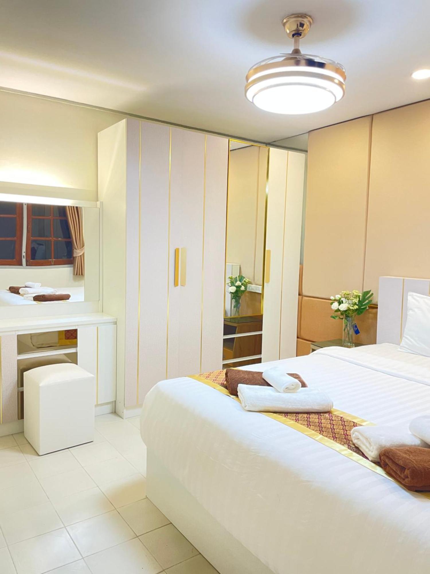 Pattaya Pool Villa39A 300 Mater To Beach Gate Exit Luaran gambar